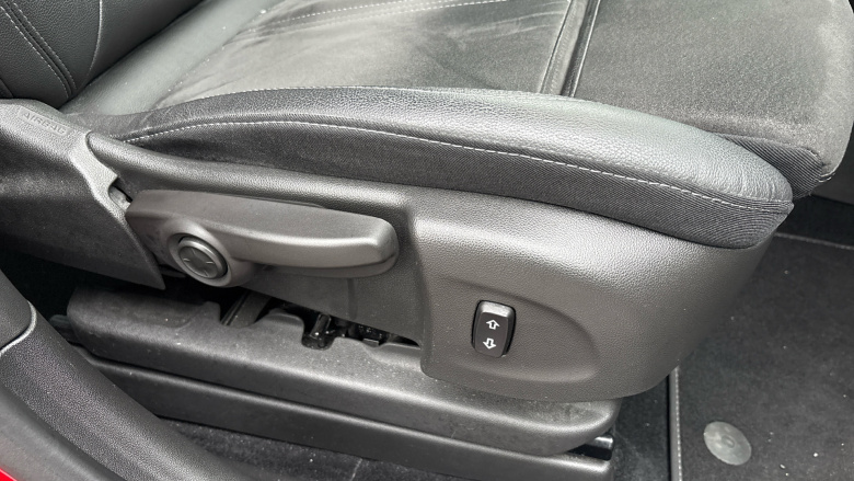 Vauxhall Crossland 1.2 Turbo [130] Ultimate 5dr Auto Petrol Hatchback